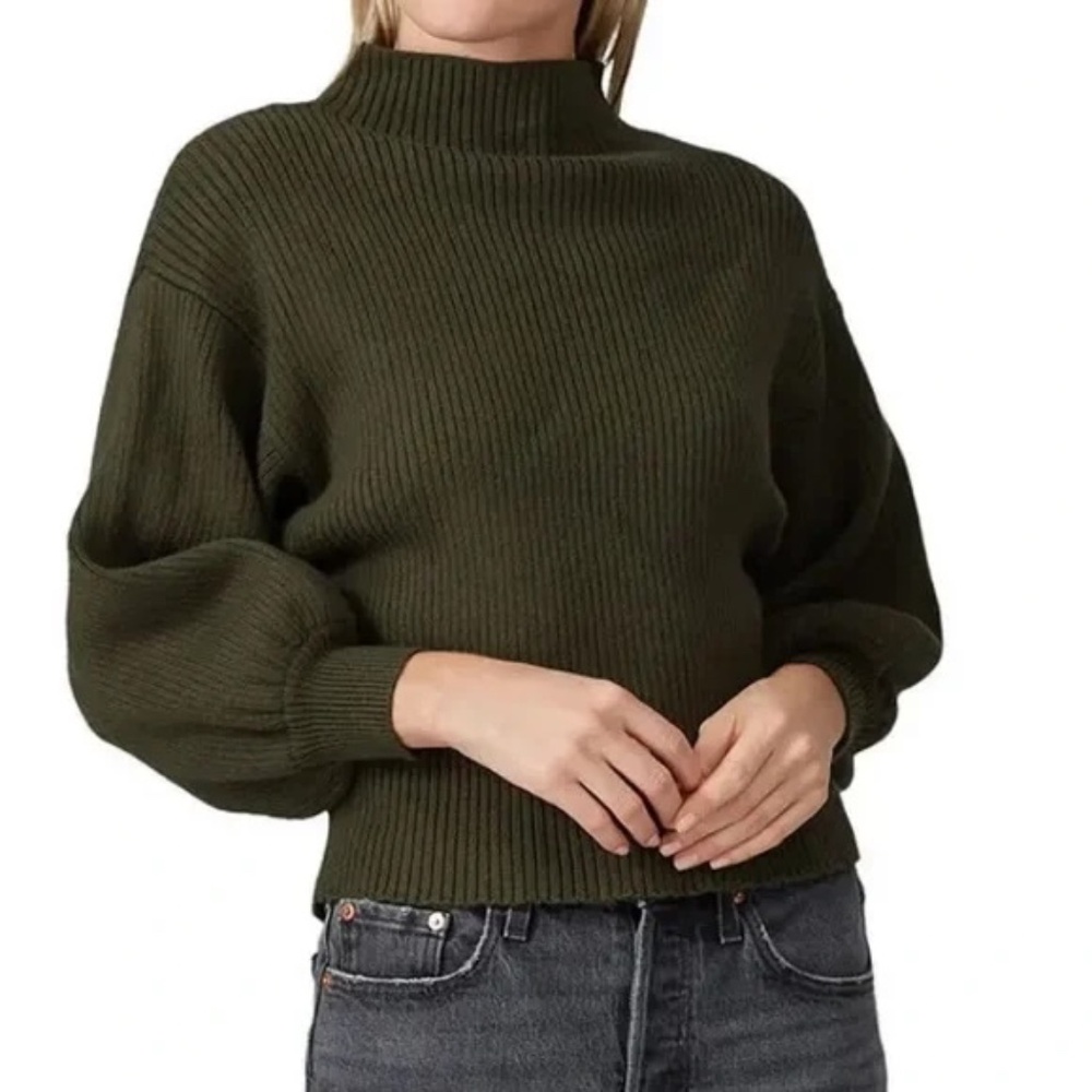 Line and Dot Olive Green Ribbed Sweater (XS)